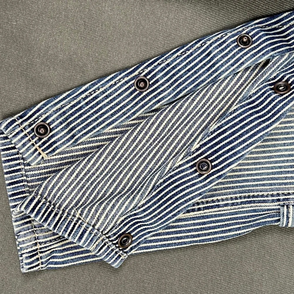 OshKosh Bgosh Kids 12M Blue Hickory Stripe Denim Bib‎ Overalls Vestbak 117415